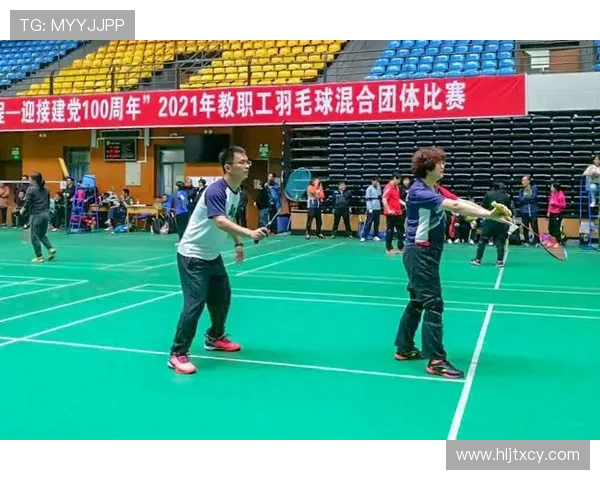 赛后分析：上海羽毛球队与杭州羽毛球队的团队协作与战术对比